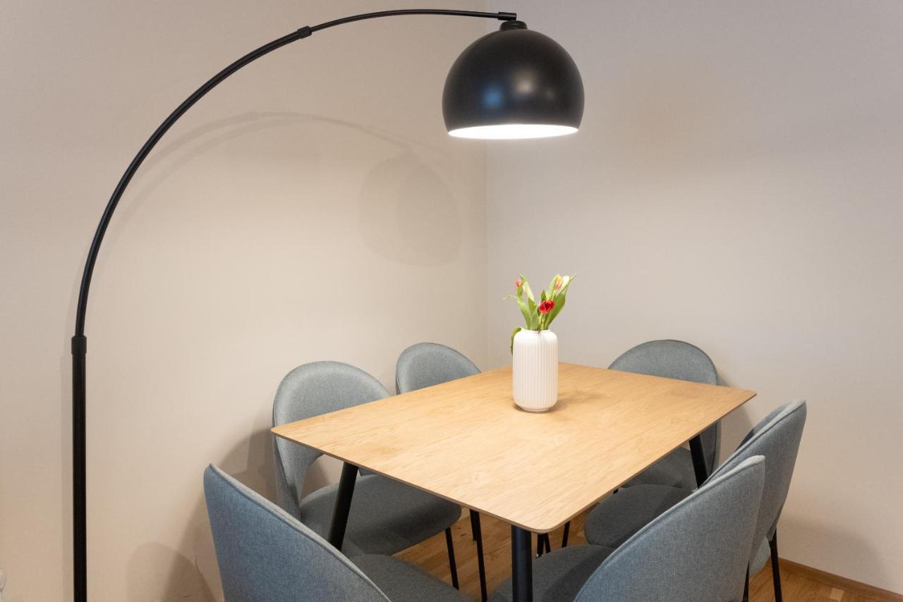 Chic 1-Bed Apt By Canal Walk To Historic Centre Wien Exterior foto